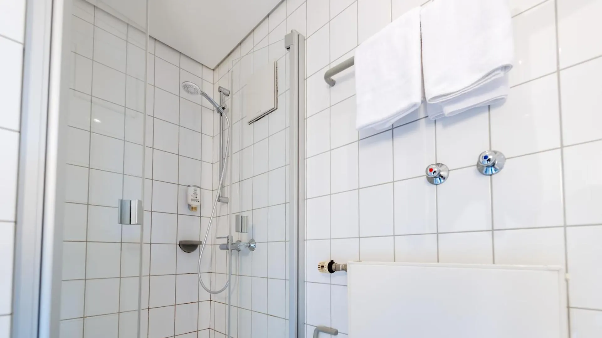 Hotel Akademie Des Sports Im Landessportbund Niedersachsen Hanower