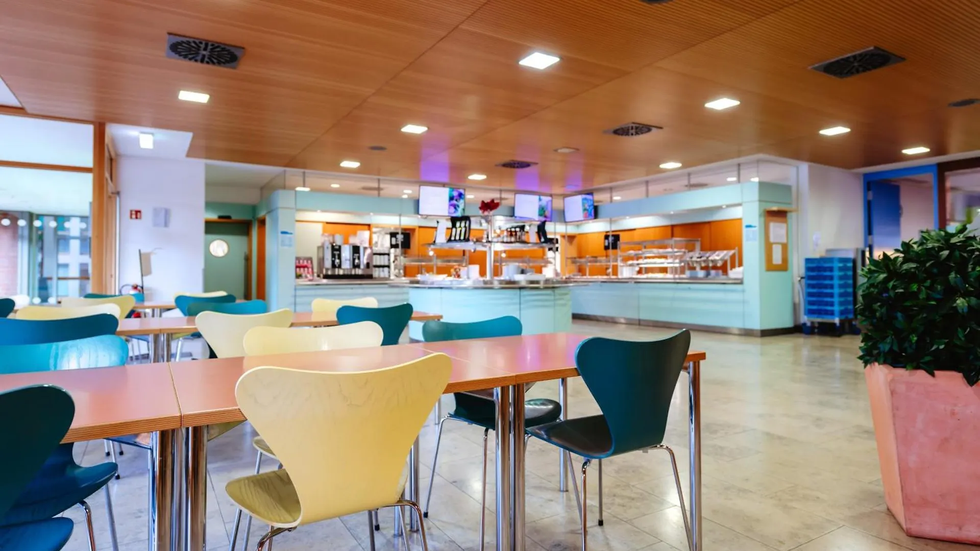 Hotel Akademie Des Sports Im Landessportbund Niedersachsen Hanower