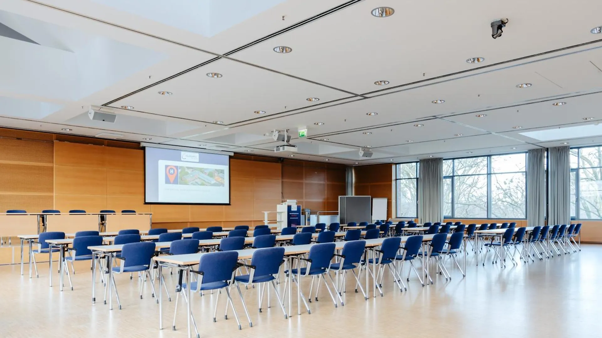 ホテル Akademie Des Sports Im Landessportbund Niedersachsen ハノーファー ドイツ