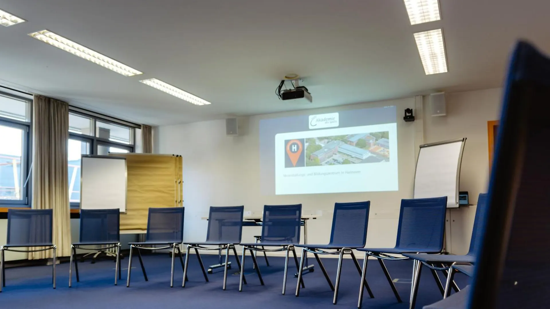 ホテル Akademie Des Sports Im Landessportbund Niedersachsen ハノーファー