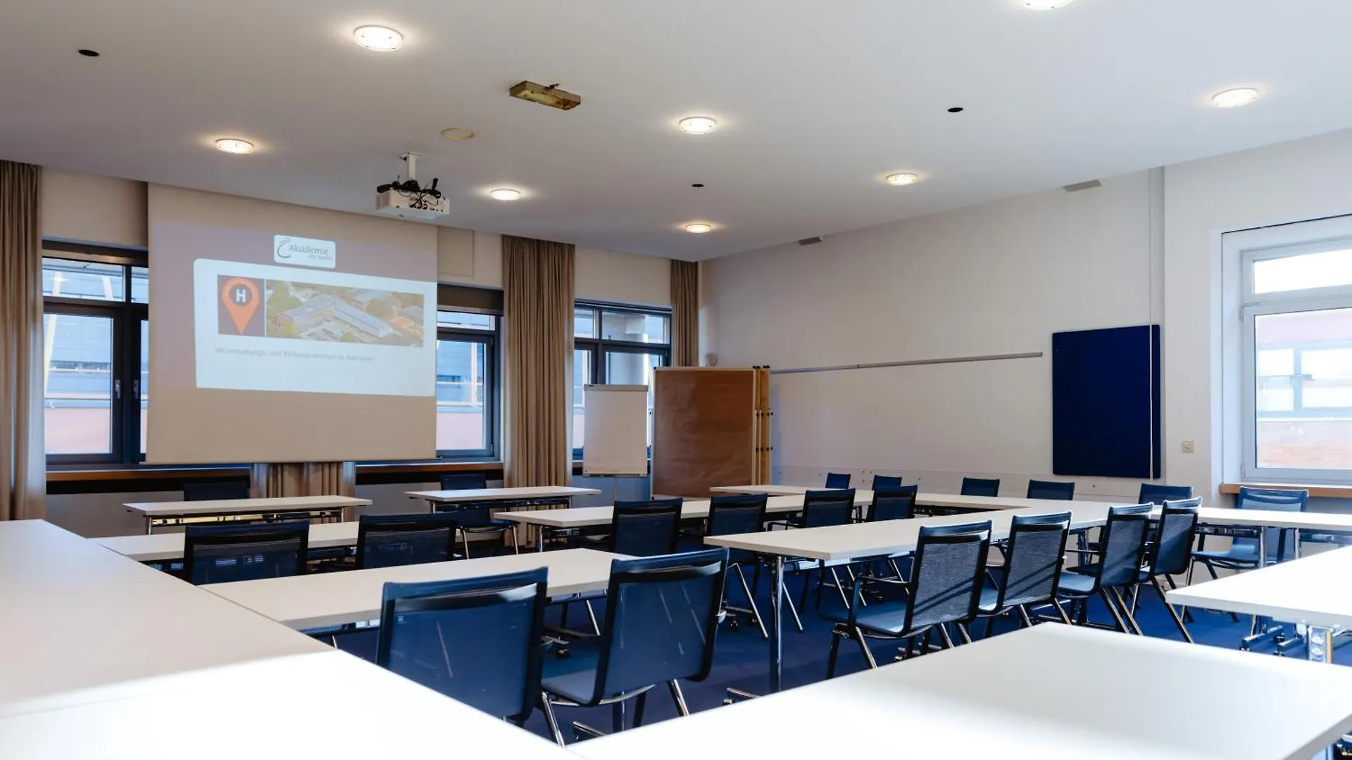 ホテル Akademie Des Sports Im Landessportbund Niedersachsen ハノーファー 0*,  ドイツ